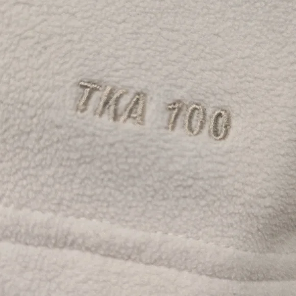 The North Face Classic White TKA 100 Fleece Pullover - Picture 5 of 5